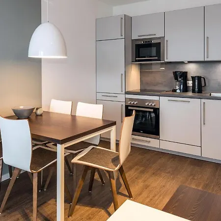 Deichhaeuser Anna Kueste Deichhaeuser Anna Kueste 7-21 * بينسيرسيال